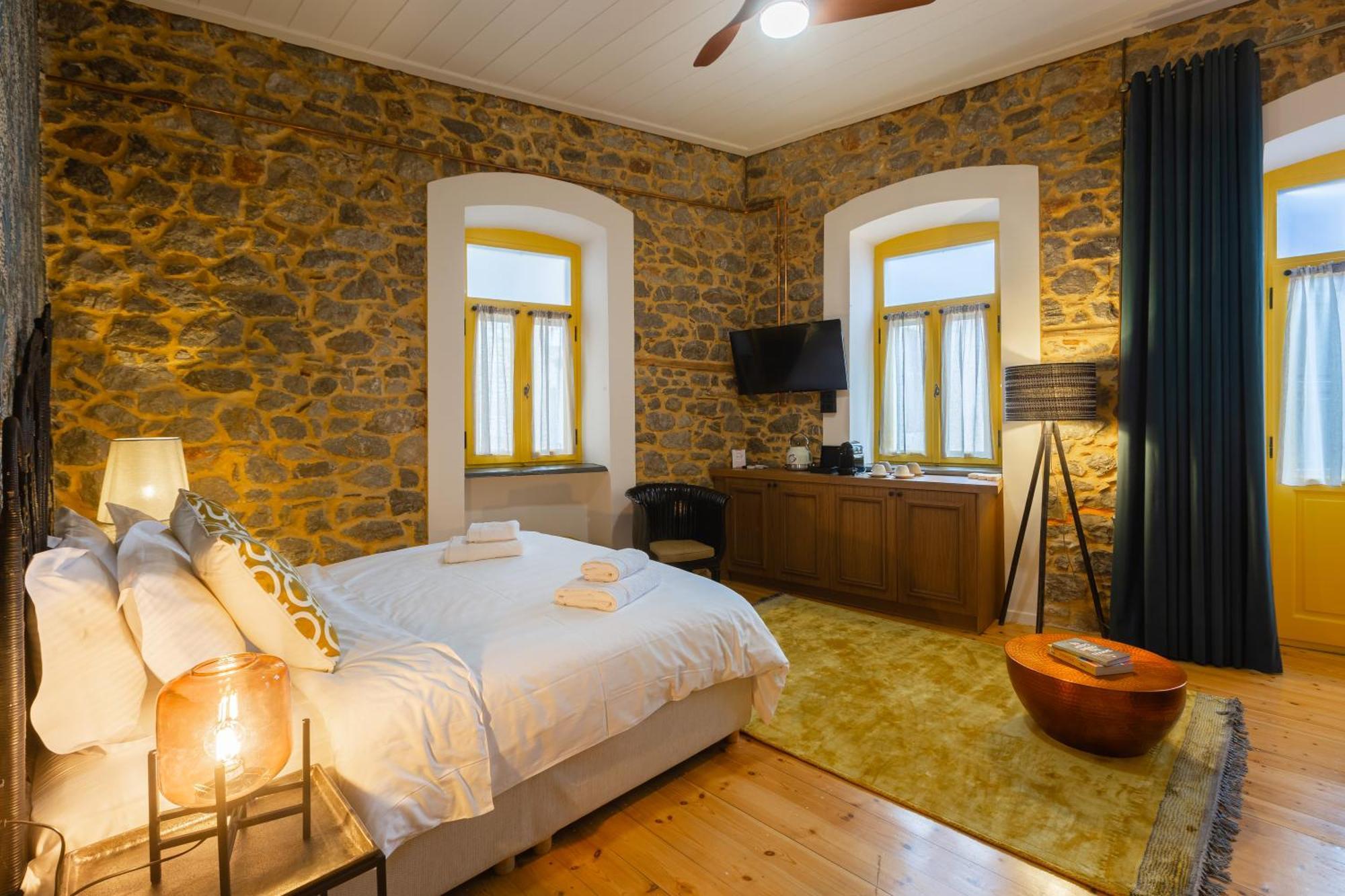 Archo Nafplio Suites & Rooms 外观 照片